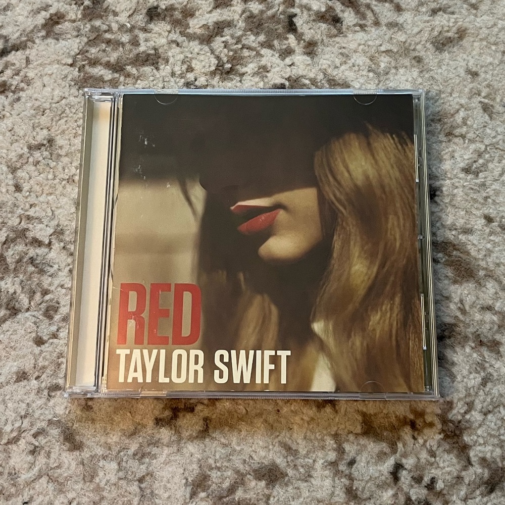 Taylor Swift Red Standard Edition CD